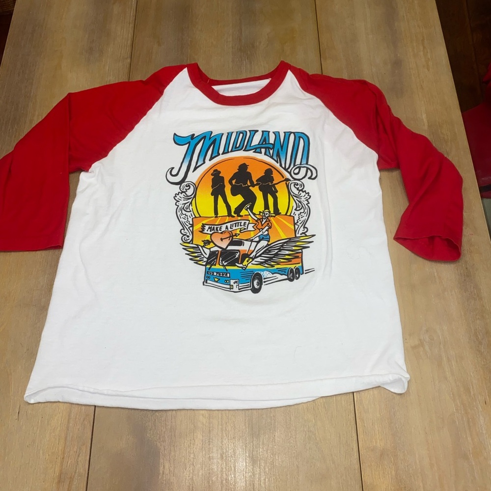 Midland Women's Graphic Long Sleeve Tee - Red & White